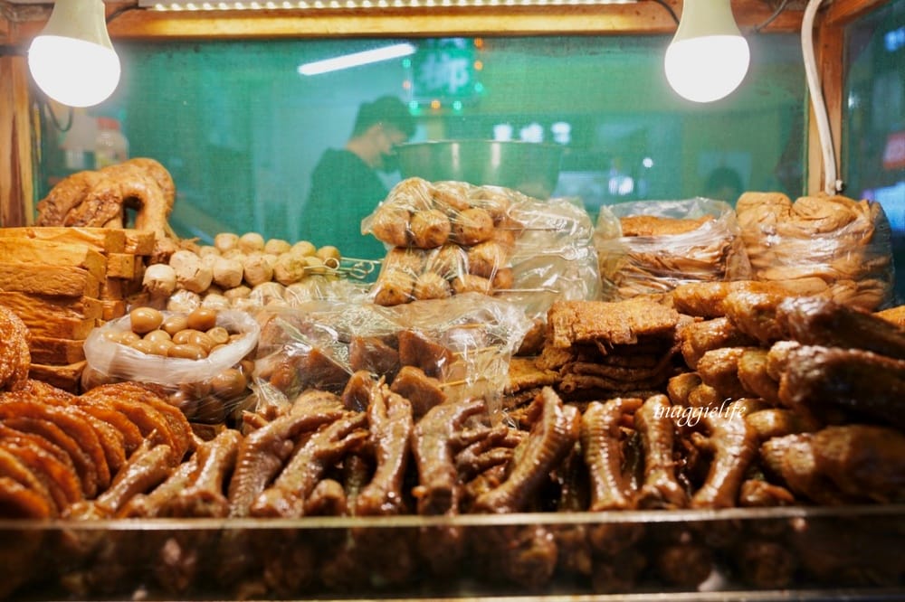 西門美食｜萬國滷味，西門必吃滷味加鹹水雞！