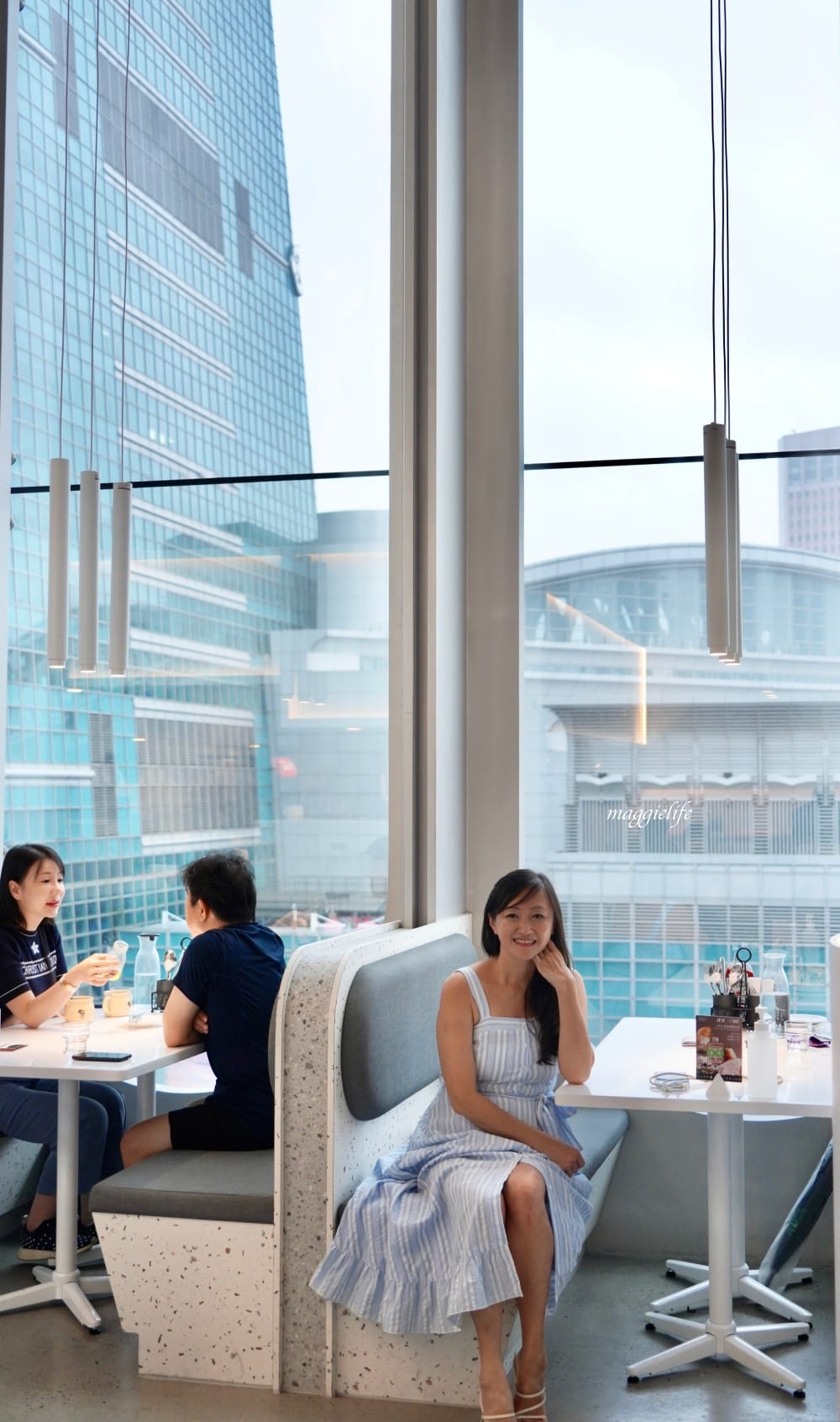 台北美食|貳樓微風南山店Second Floor Cafe,挑高9米大片落地窗101景觀,彷彿在美術館用餐 - 第10張圖 台北美食|貳樓微風南山店Second Floor Cafe,挑高9米大片落地窗101景觀,彷彿在美術館用餐