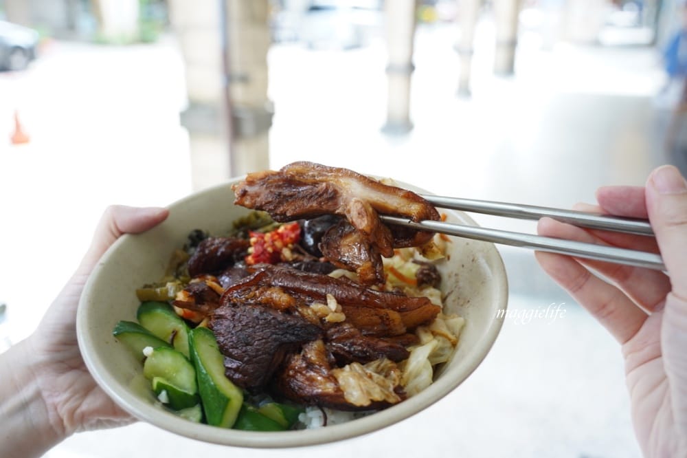 鄭記豬腳飯控肉飯｜運將的最愛，上班族天天吃，小資族最愛的西門美食！