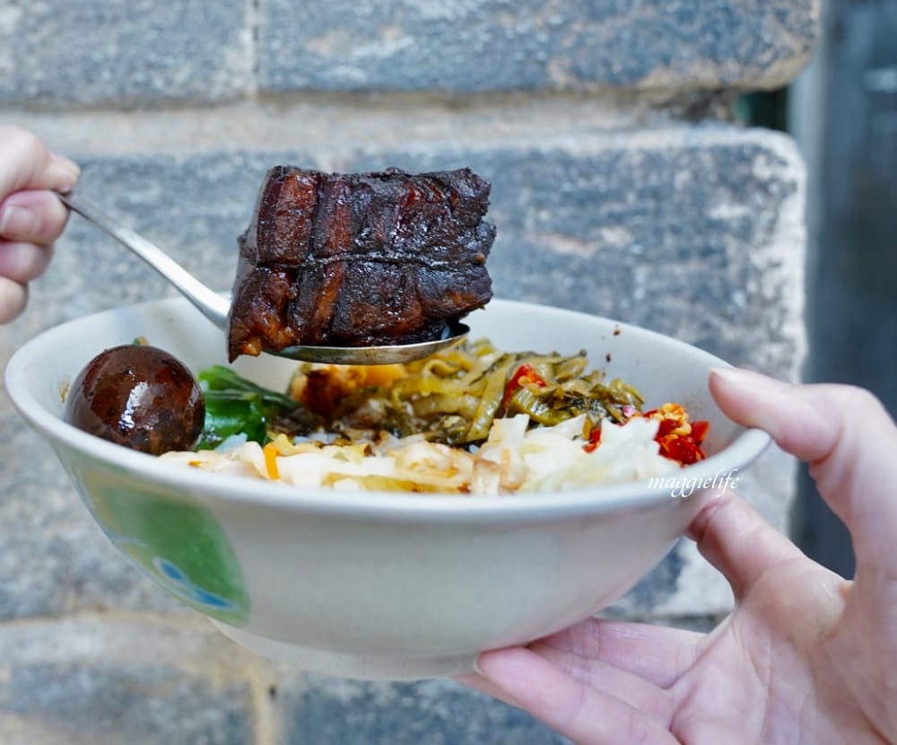 鄭記豬腳飯控肉飯｜運將的最愛，上班族天天吃，小資族最愛的西門美食！