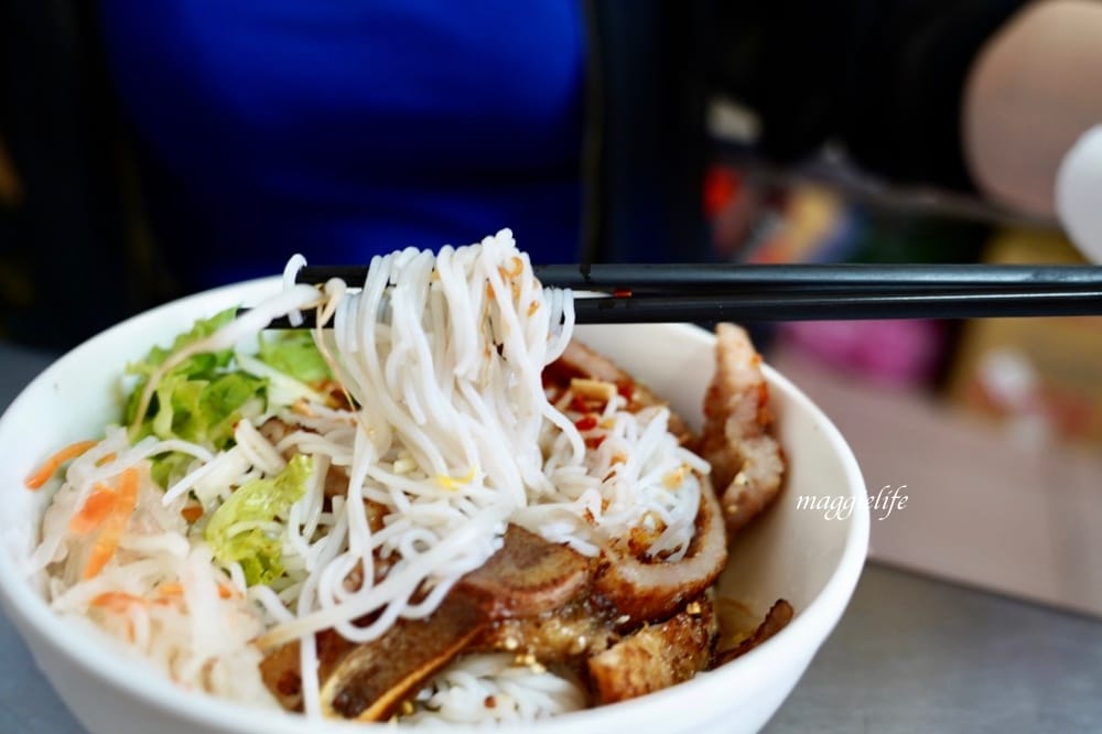 金門小吃|金鸞小吃店,越南妹的道地越南料理,後浦商圈必吃! - 第12張圖 金門小吃|金鸞小吃店,越南妹的道地越南料理,後浦商圈必吃!