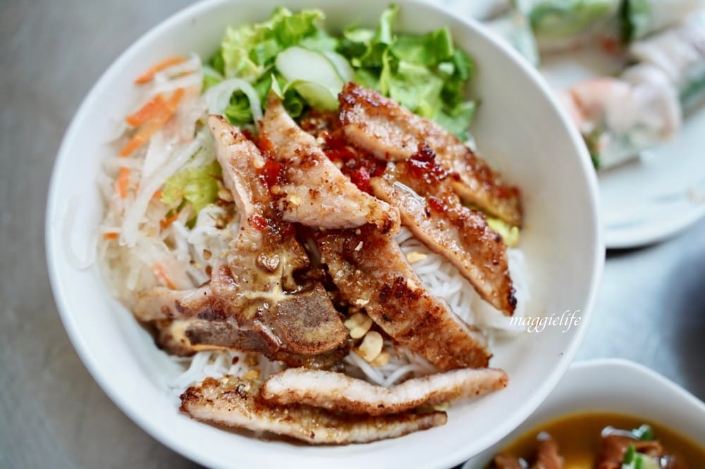 金門小吃|金鸞小吃店,越南妹的道地越南料理,後浦商圈必吃! - 第11張圖 金門小吃|金鸞小吃店,越南妹的道地越南料理,後浦商圈必吃!