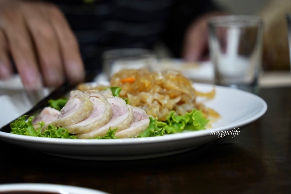 陶然亭台北烤鴨推薦，招牌北平烤鴨與蘿蔔絲餅，米其林餐廳