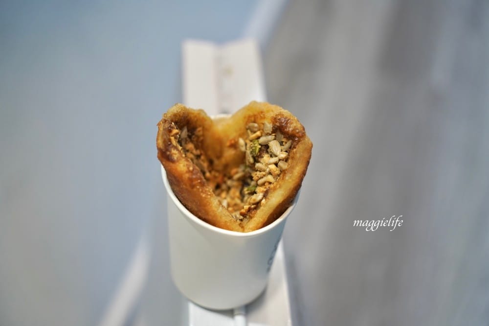 韓點糖釜山糖餅專賣，釜山歐巴做的正宗韓國味甜點，超夯糖餅餐車有新店面了， 台北東區逛街美食！