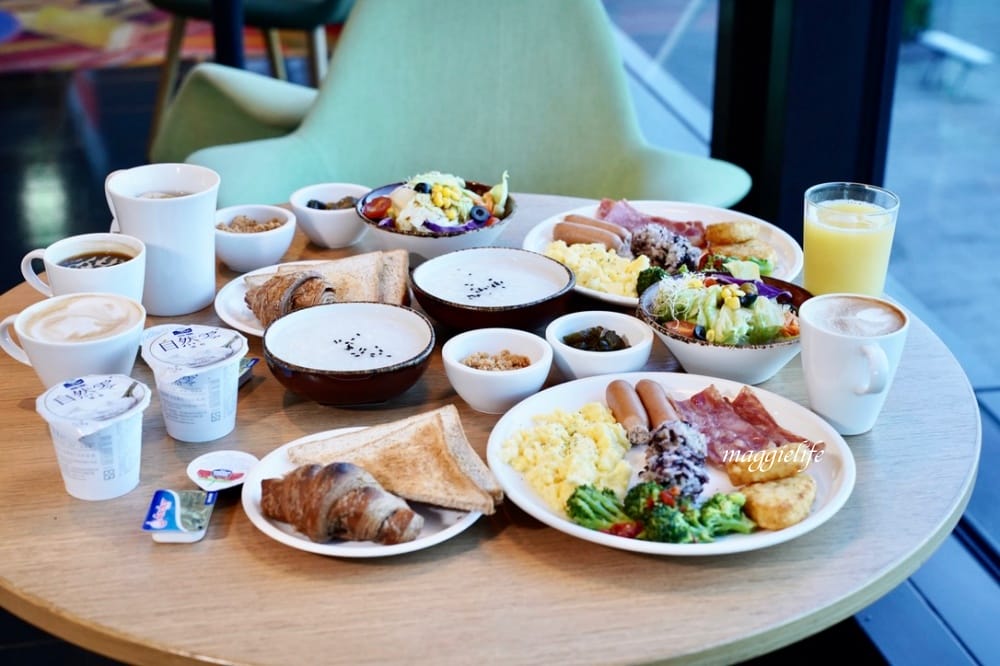 北車西門住宿|台北北門世民酒店citizenM ,大面玻璃窗無敵美景,台北最潮時尚住宿飯店。 - 第77張圖 北車西門住宿|台北北門世民酒店citizenM ,大面玻璃窗無敵美景,台北最潮時尚住宿飯店。