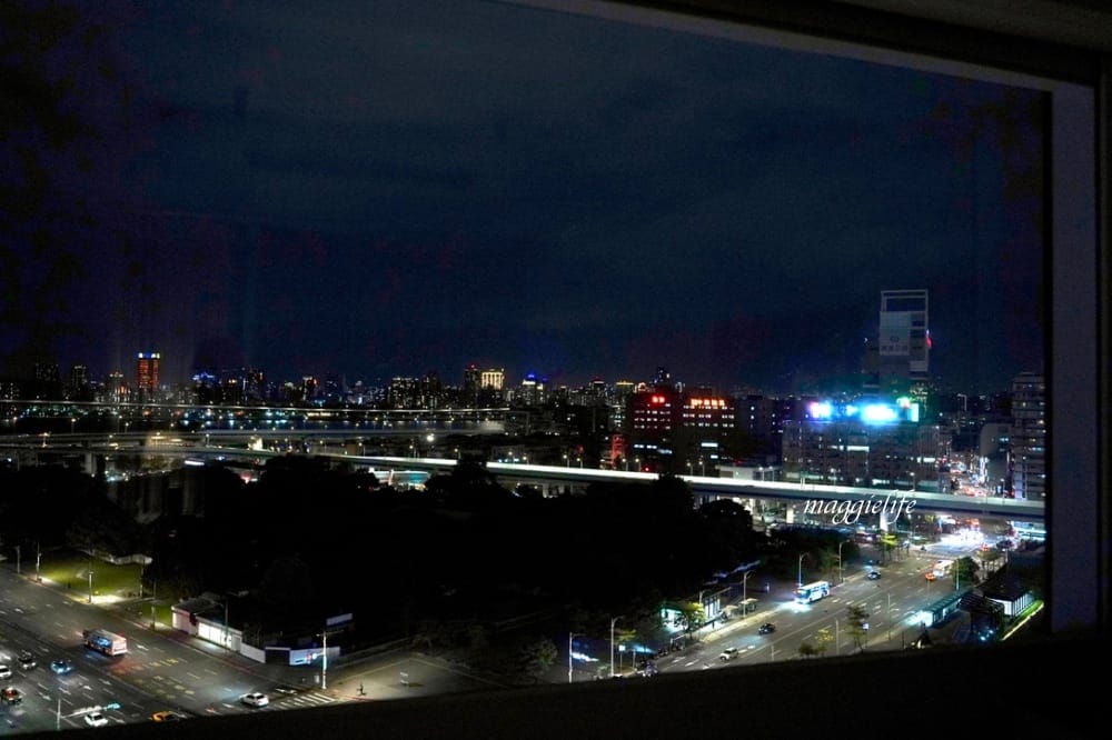 北車西門住宿|台北北門世民酒店citizenM ,大面玻璃窗無敵美景,台北最潮時尚住宿飯店。 - 第61張圖 北車西門住宿|台北北門世民酒店citizenM ,大面玻璃窗無敵美景,台北最潮時尚住宿飯店。