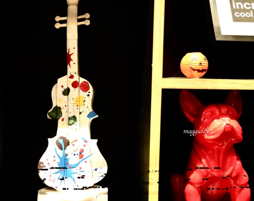 北車西門住宿｜台北北門世民酒店citizenM ，大面玻璃窗無敵美景，台北最潮時尚住宿飯店。