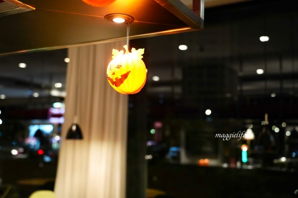 北車西門住宿|台北北門世民酒店citizenM ,大面玻璃窗無敵美景,台北最潮時尚住宿飯店。 - 第63張圖 北車西門住宿|台北北門世民酒店citizenM ,大面玻璃窗無敵美景,台北最潮時尚住宿飯店。