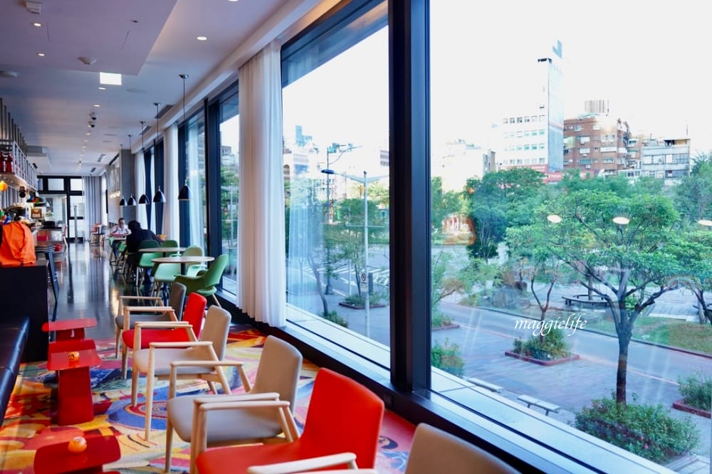 北車西門住宿|台北北門世民酒店citizenM ,大面玻璃窗無敵美景,台北最潮時尚住宿飯店。 - 第21張圖 北車西門住宿|台北北門世民酒店citizenM ,大面玻璃窗無敵美景,台北最潮時尚住宿飯店。