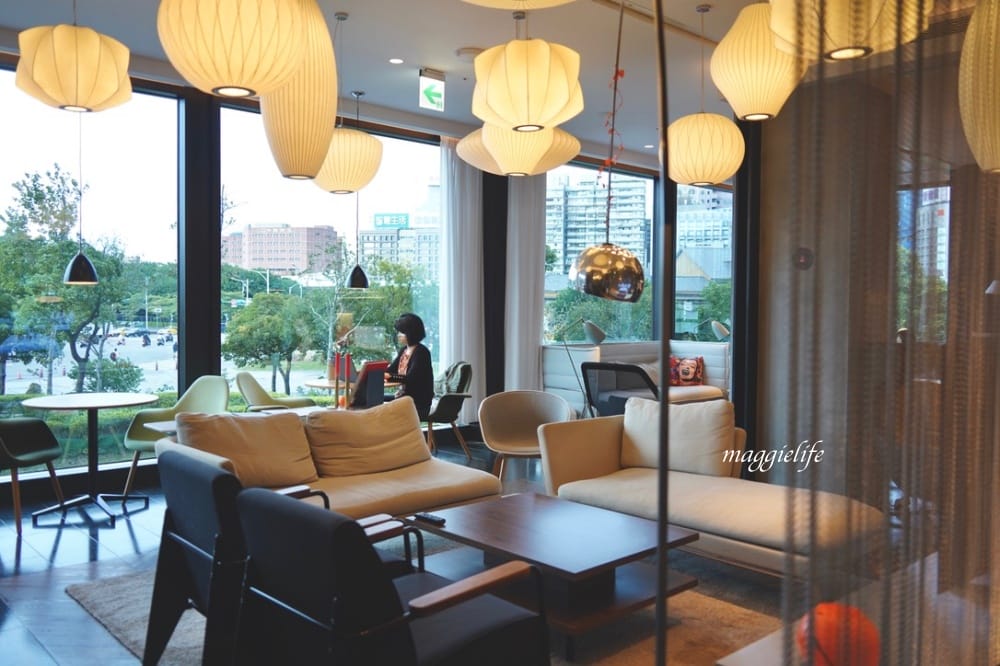 北車西門住宿|台北北門世民酒店citizenM ,大面玻璃窗無敵美景,台北最潮時尚住宿飯店。 - 第30張圖 北車西門住宿|台北北門世民酒店citizenM ,大面玻璃窗無敵美景,台北最潮時尚住宿飯店。