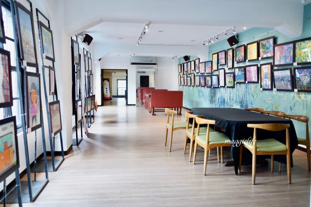 西門|中山堂一日遊,4F劇場咖啡,古蹟老宅咖啡秘境,露台景觀庭園咖啡,遠眺北門景觀! - 第20張圖 西門|中山堂一日遊,4F劇場咖啡,古蹟老宅咖啡秘境,露台景觀庭園咖啡,遠眺北門景觀!