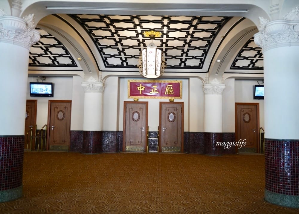 西門|中山堂一日遊,4F劇場咖啡,古蹟老宅咖啡秘境,露台景觀庭園咖啡,遠眺北門景觀! - 第4張圖 西門|中山堂一日遊,4F劇場咖啡,古蹟老宅咖啡秘境,露台景觀庭園咖啡,遠眺北門景觀!