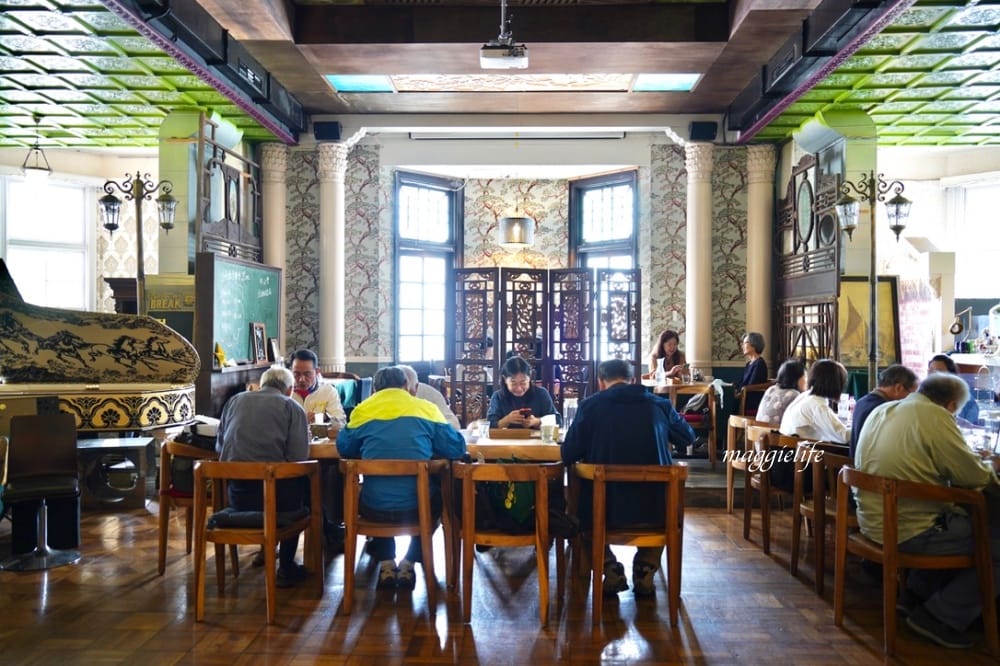 西門|中山堂一日遊,4F劇場咖啡,古蹟老宅咖啡秘境,露台景觀庭園咖啡,遠眺北門景觀! - 第9張圖 西門|中山堂一日遊,4F劇場咖啡,古蹟老宅咖啡秘境,露台景觀庭園咖啡,遠眺北門景觀!