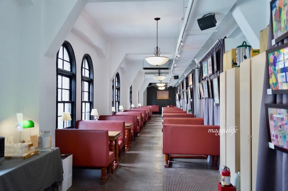 西門|中山堂一日遊,4F劇場咖啡,古蹟老宅咖啡秘境,露台景觀庭園咖啡,遠眺北門景觀! - 第28張圖 西門|中山堂一日遊,4F劇場咖啡,古蹟老宅咖啡秘境,露台景觀庭園咖啡,遠眺北門景觀!