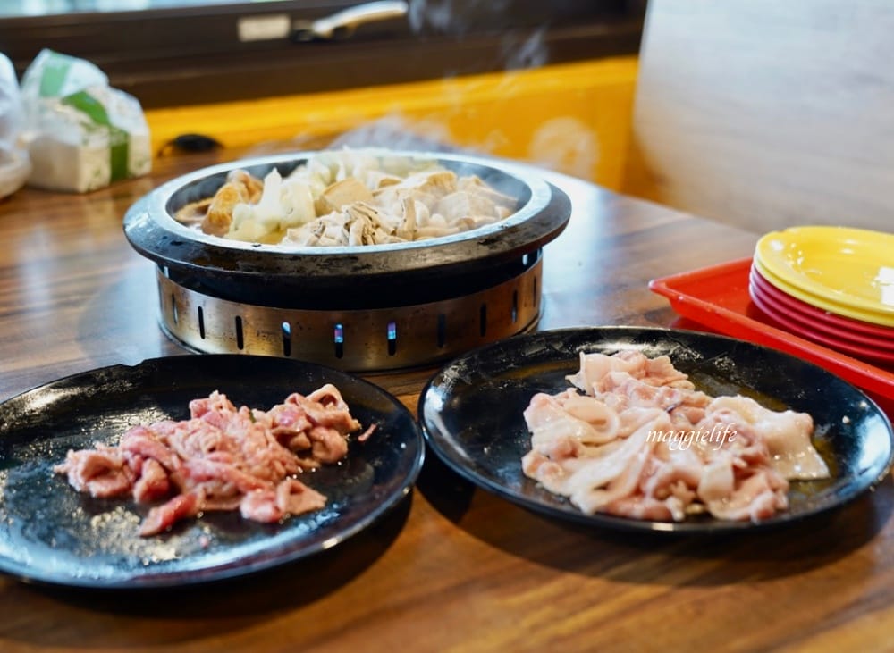 望海巷石頭火鍋，在潮境公園看海吃火鍋看海賞美景，超浪漫！