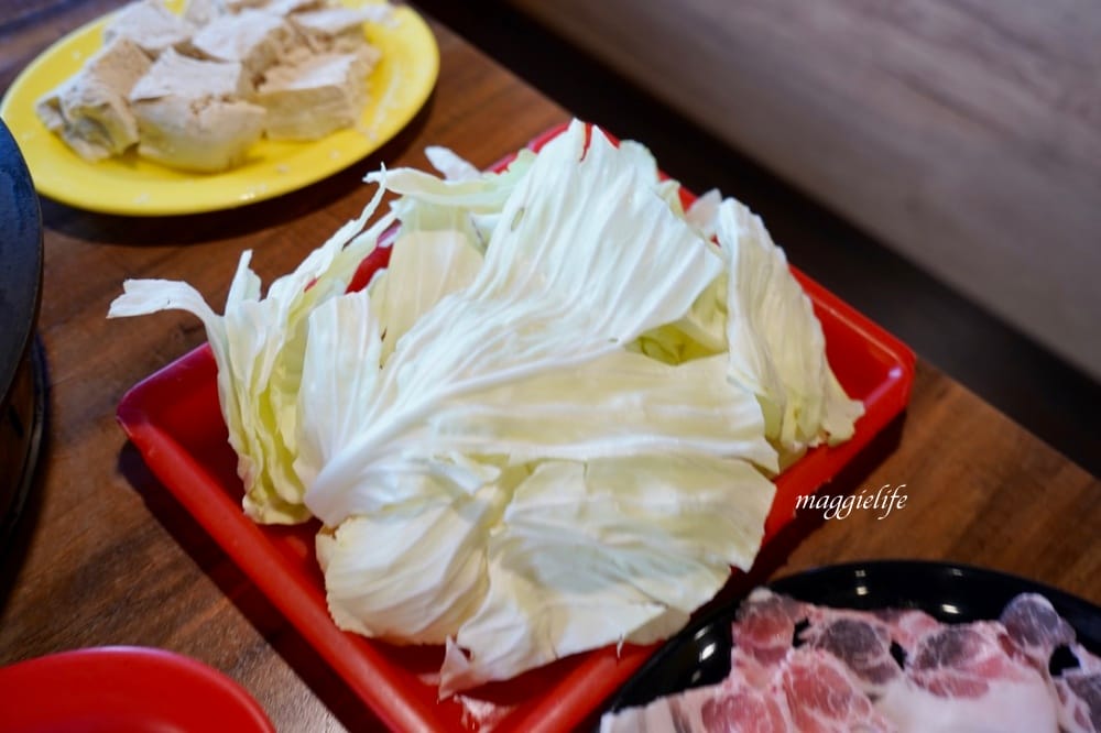 望海巷石頭火鍋，在潮境公園看海吃火鍋看海賞美景，超浪漫！