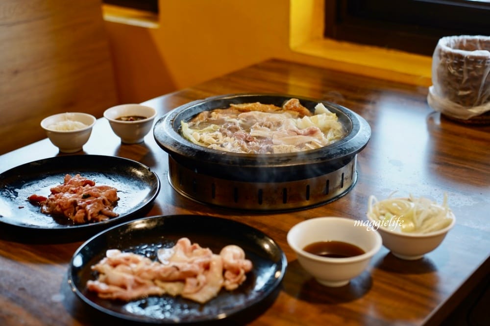 望海巷石頭火鍋，在潮境公園看海吃火鍋看海賞美景，超浪漫！