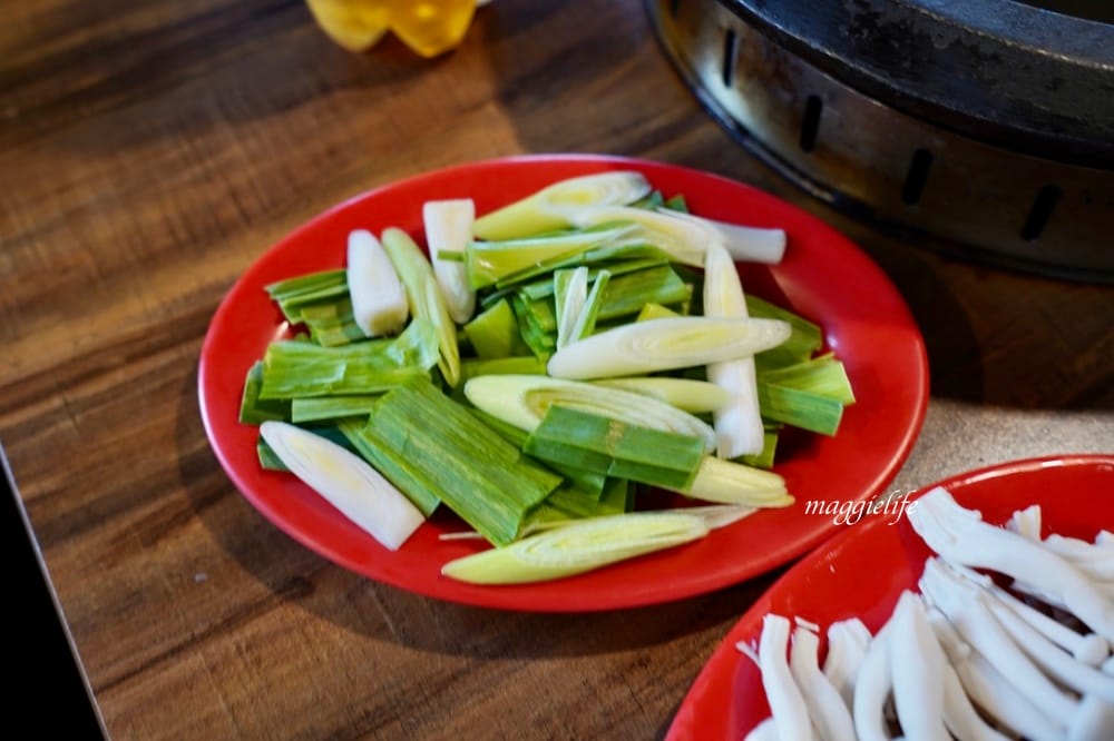 望海巷石頭火鍋，在潮境公園看海吃火鍋看海賞美景，超浪漫！