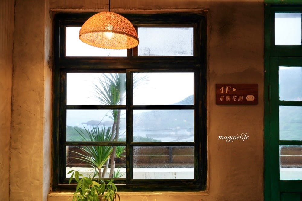 玫瑰山城柑仔店，新北瑞芳老宅景觀咖啡廳，看山看海無敵美景，還有貓出沒！