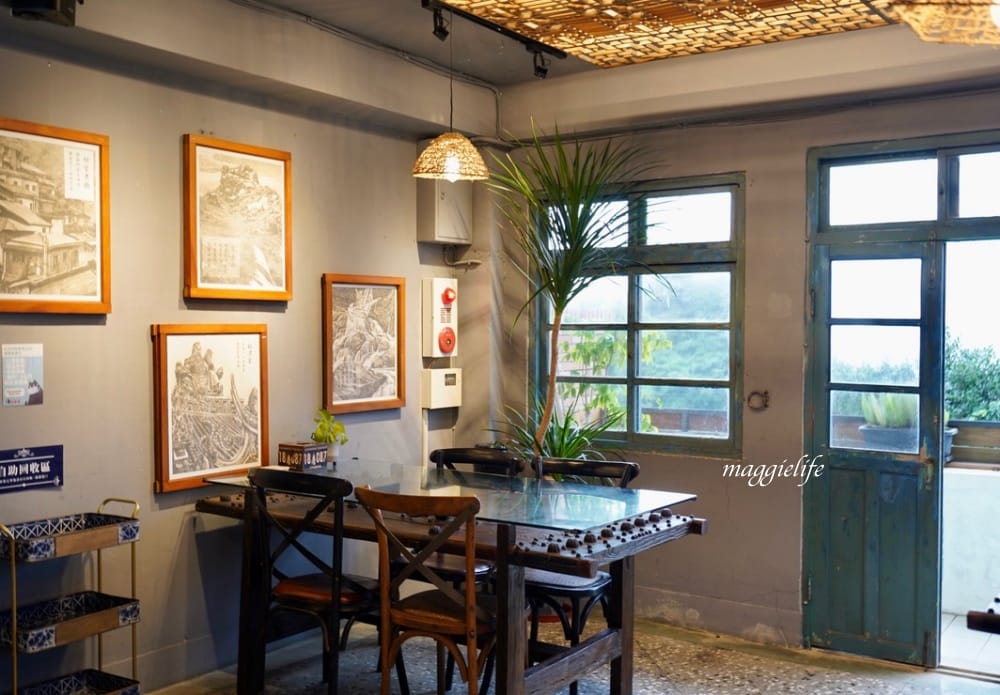 玫瑰山城柑仔店，新北瑞芳老宅景觀咖啡廳，看山看海無敵美景，還有貓出沒！