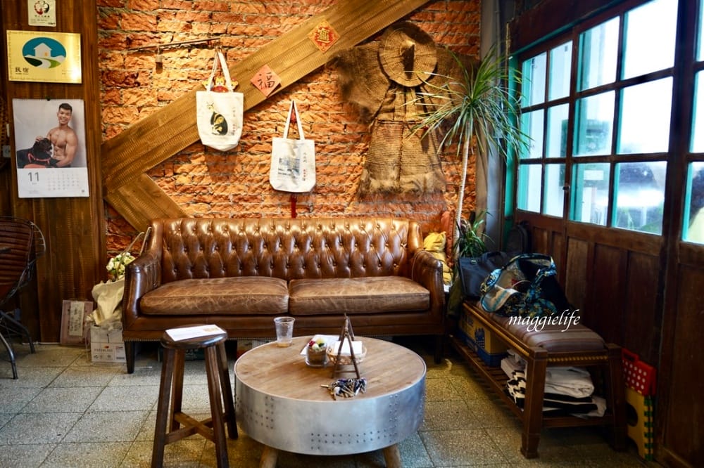 玫瑰山城柑仔店，新北瑞芳老宅景觀咖啡廳，看山看海無敵美景，還有貓出沒！