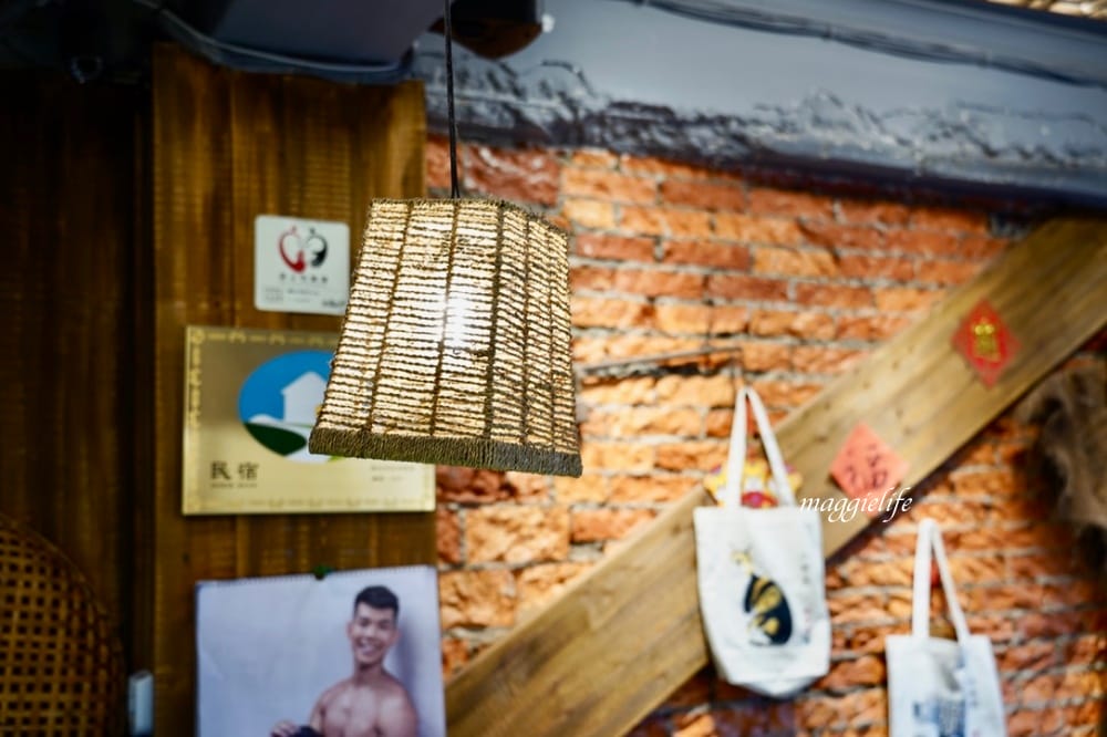 玫瑰山城柑仔店，新北瑞芳老宅景觀咖啡廳，看山看海無敵美景，還有貓出沒！