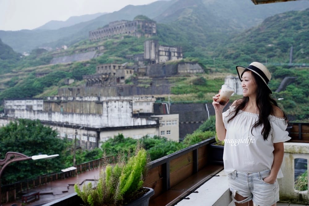 玫瑰山城柑仔店，新北瑞芳老宅景觀咖啡廳，看山看海無敵美景，還有貓出沒！