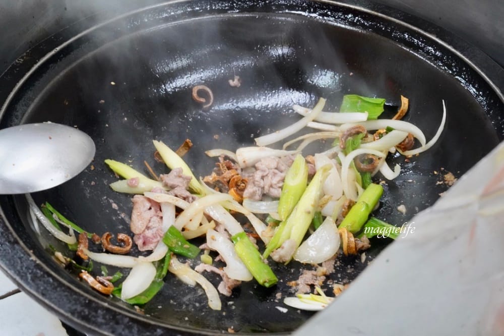 小紅莓石頭火鍋城,台北石頭火鍋40年老店還是每天都人潮大爆滿,台北松山南京三民火鍋! - 第30張圖 小紅莓石頭火鍋城,台北石頭火鍋40年老店還是每天都人潮大爆滿,台北松山南京三民火鍋!