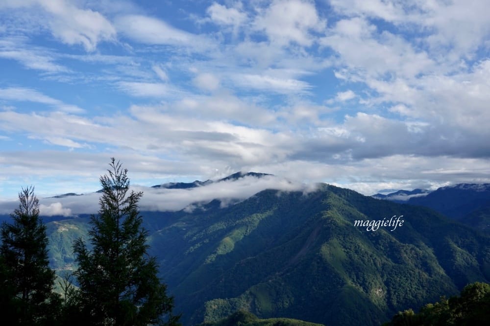 新竹宇老觀景台，令人震撼的雲海景色，還有尖石必吃臭豆腐！