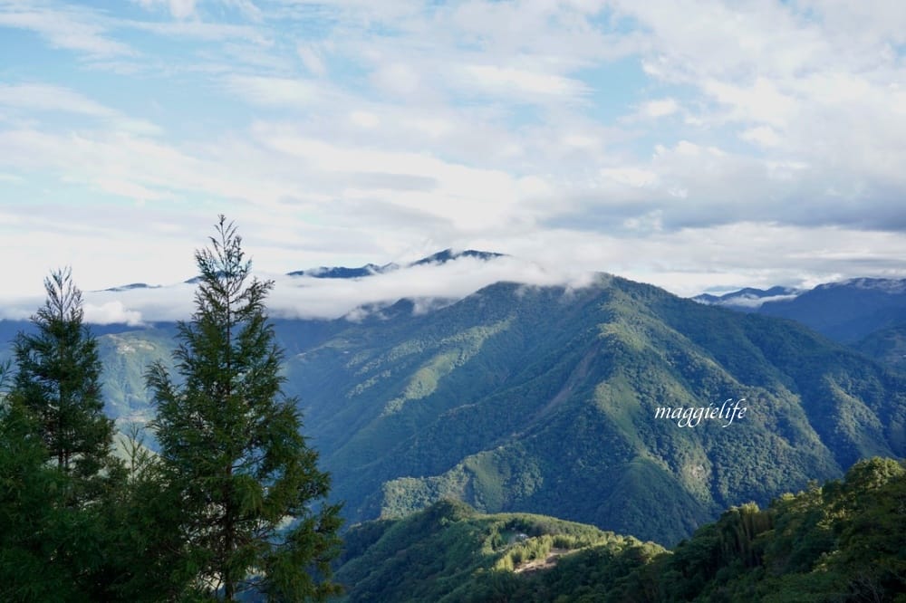 新竹宇老觀景台，令人震撼的雲海景色，還有尖石必吃臭豆腐！