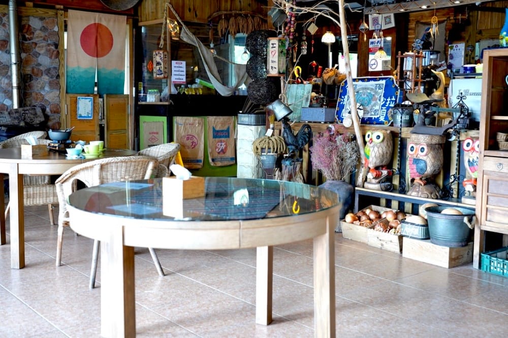 新竹尖石｜魯碧一家人，山巒與雲端之中的景觀咖啡廳民宿，吃原住民餐享受美景！