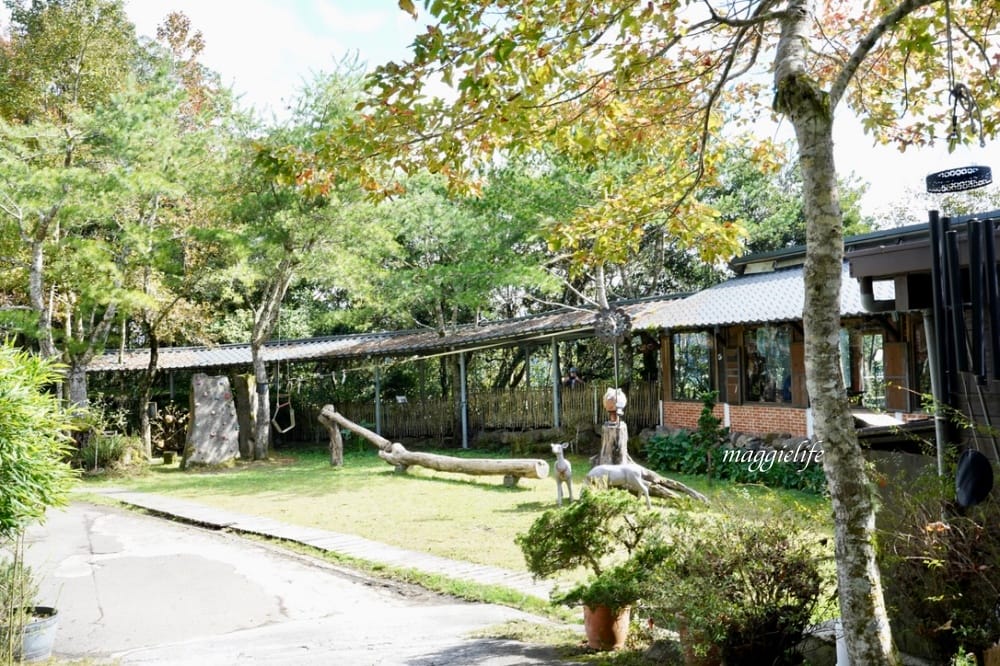 新竹尖石｜魯碧一家人，山巒與雲端之中的景觀咖啡廳民宿，吃原住民餐享受美景！