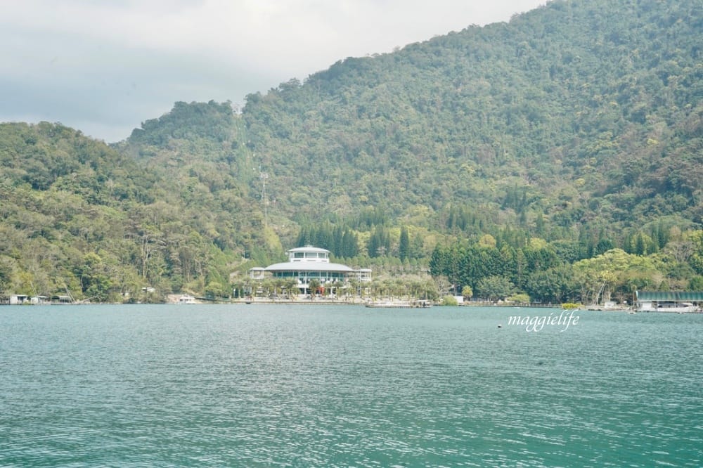 南投日月潭一日遊｜日月潭怎麼玩，陸海空3大玩法怎麼安排，遊湖，騎腳踏車，搭纜車！