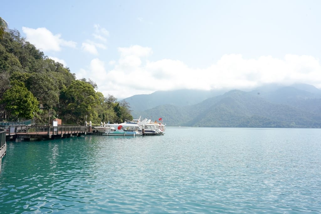 南投日月潭一日遊｜日月潭怎麼玩，陸海空3大玩法怎麼安排，遊湖，騎腳踏車，搭纜車！