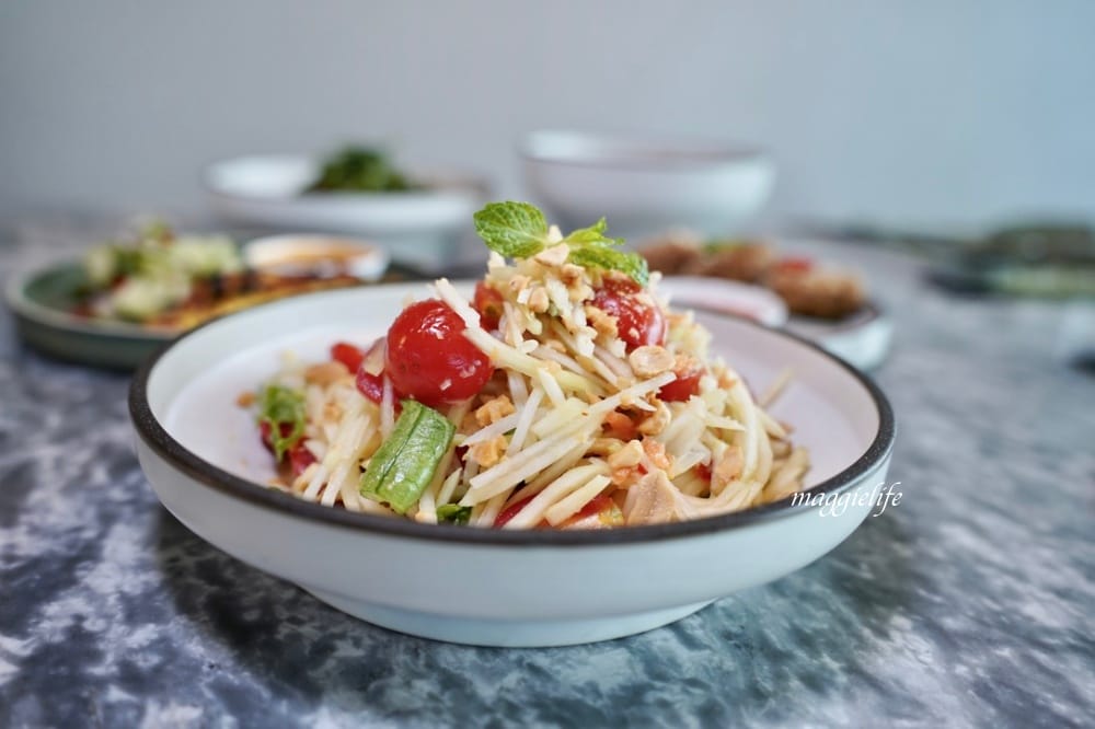 板橋凱撒蓮花 Lotus餐廳，享受藍帶主廚掌廚的正宗美味，森林系網美泰式餐廳！