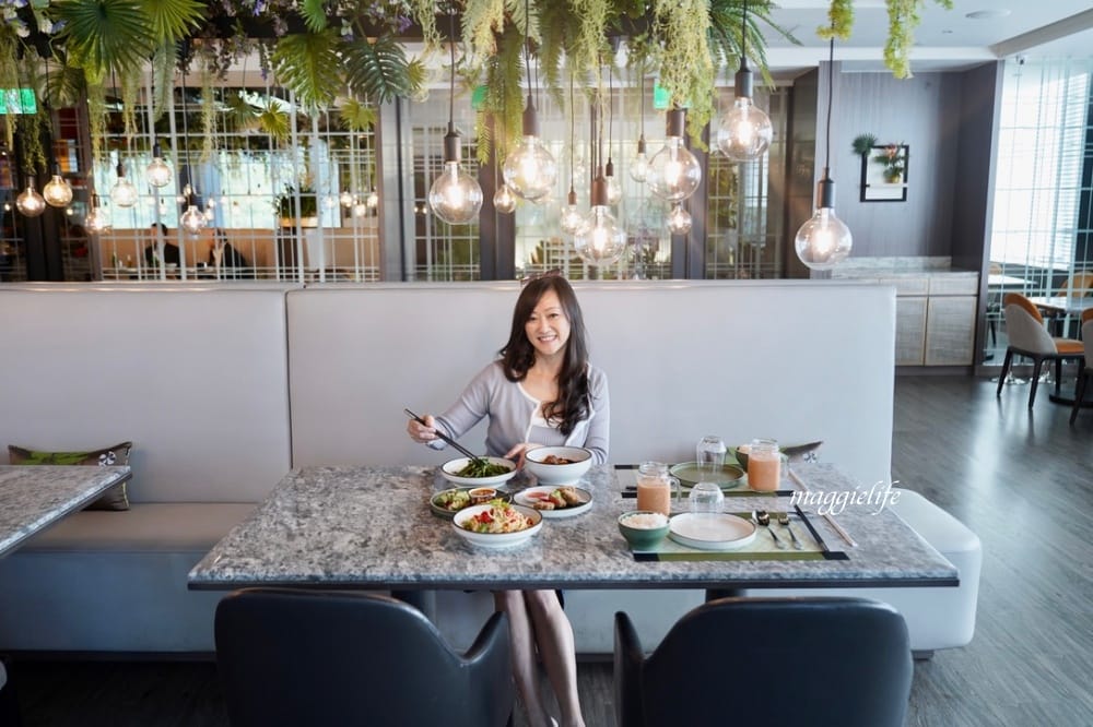 板橋凱撒蓮花 Lotus餐廳，享受藍帶主廚掌廚的正宗美味，森林系網美泰式餐廳！