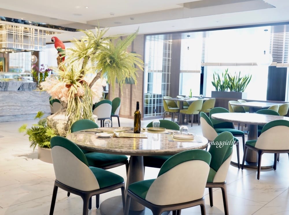 板橋凱撒蓮花 Lotus餐廳，享受藍帶主廚掌廚的正宗美味，森林系網美泰式餐廳！