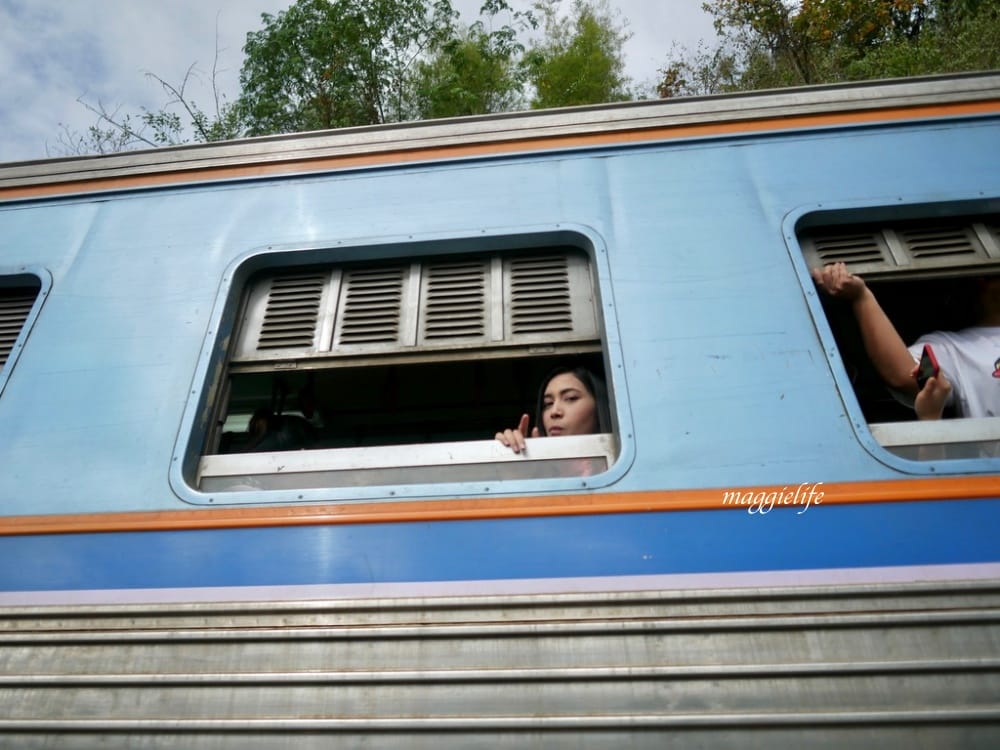 泰國北碧府熱門景點死亡鐵路桂河大橋，泰國必遊IG打卡景點