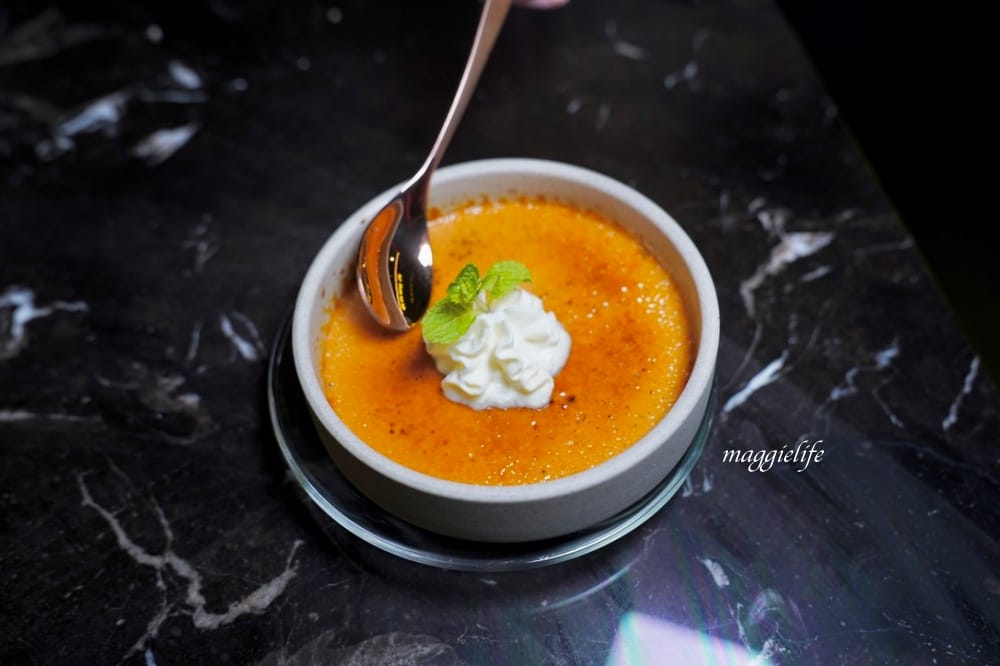 春申泰殿CHUN SHEN泰殿，台北東區餐酒館泰國菜，春申食府姐妹品牌，餐點調酒好吃推薦！大面電視牆看球賽超過癮！