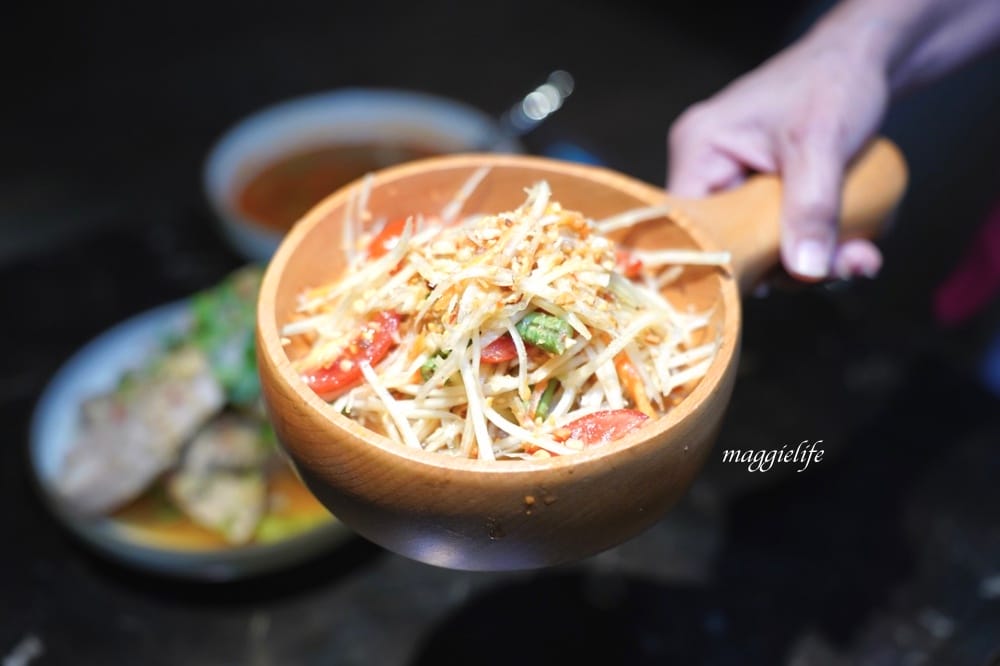 春申泰殿CHUN SHEN泰殿，台北東區餐酒館泰國菜，春申食府姐妹品牌，餐點調酒好吃推薦！大面電視牆看球賽超過癮！