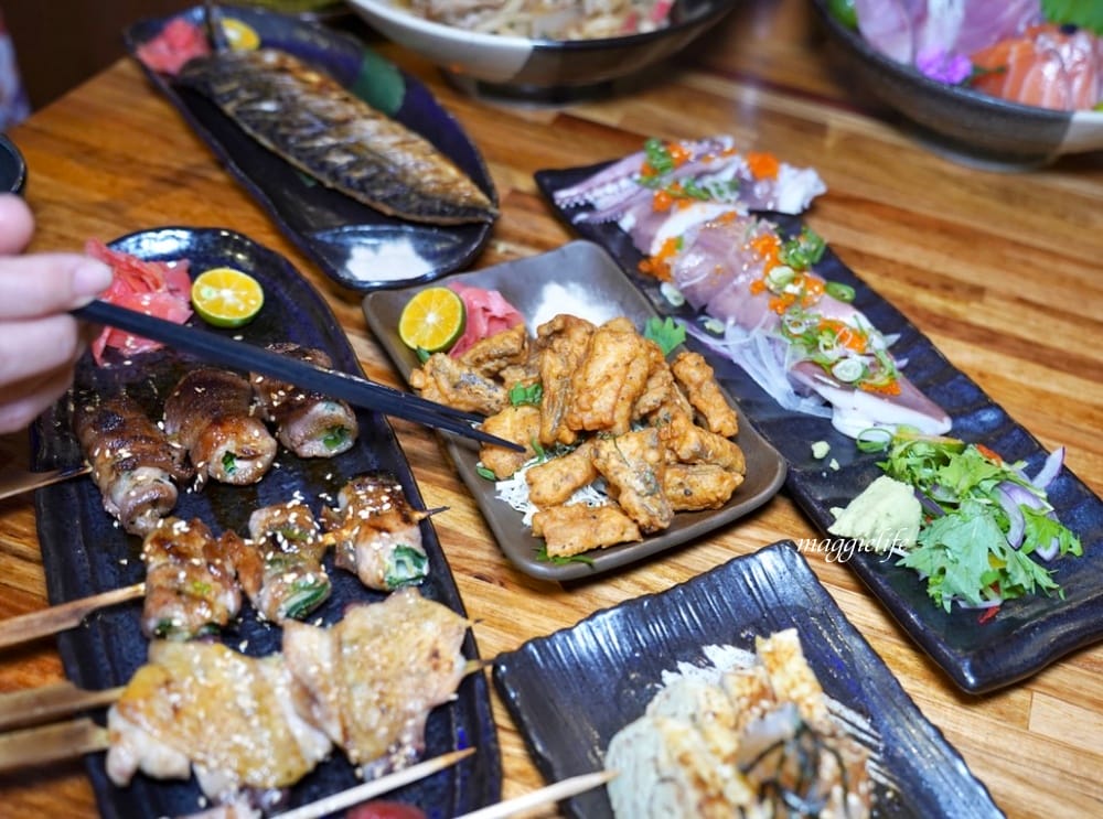 板橋美食｜隱居居酒屋江子翠店，滿滿日式氛圍，平價深夜食堂日式居酒屋！