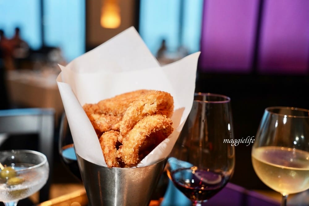 台北莫爾頓牛排館，臺北情侶約會餐廳，超美夜景看101，Happy Hour小資族也可以來這裡享受高級牛排加絕美夜景！