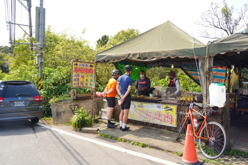 汐止景點｜五指山無敵美景一日遊，汐止必去夜景景點，星城觀景咖啡廳以及好吃的臭豆腐跟石板烤肉