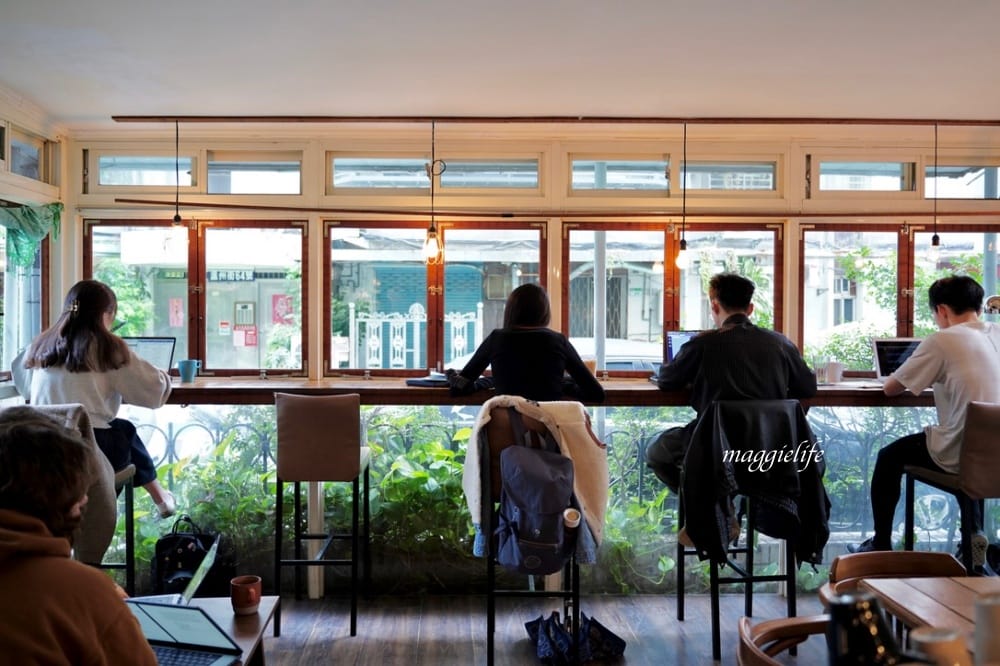 公館咖啡|野餐咖啡Picnic Cafe,台大溫州街不限時咖啡廳,甜點爆好吃,帶電腦工作或是跟閨蜜聊到沒話說為止! - 第16張圖 公館咖啡|野餐咖啡Picnic Cafe,台大溫州街不限時咖啡廳,甜點爆好吃,帶電腦工作或是跟閨蜜聊到沒話說為止!