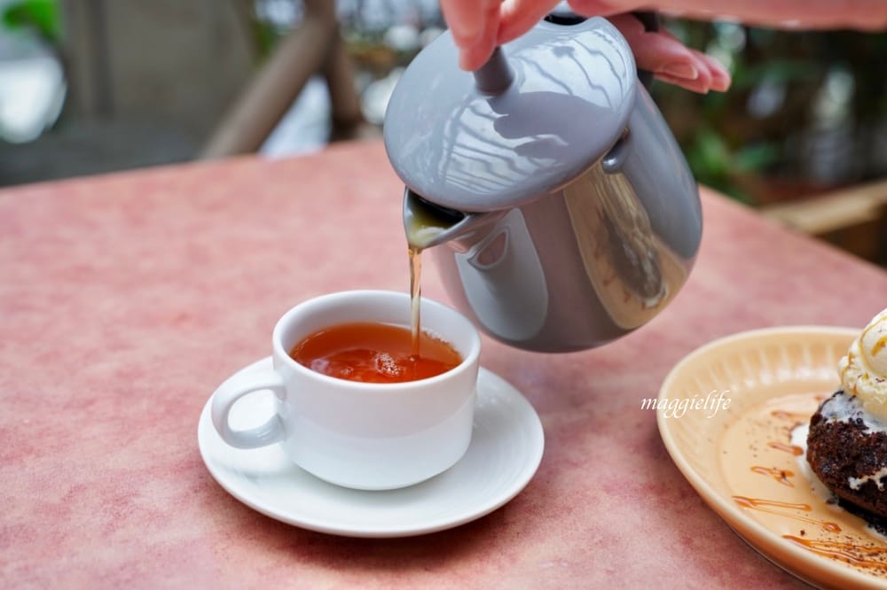 公館咖啡｜野餐咖啡Picnic Cafe，台大溫州街不限時咖啡廳，甜點爆好吃，帶電腦工作或是跟閨蜜聊到沒話說為止！