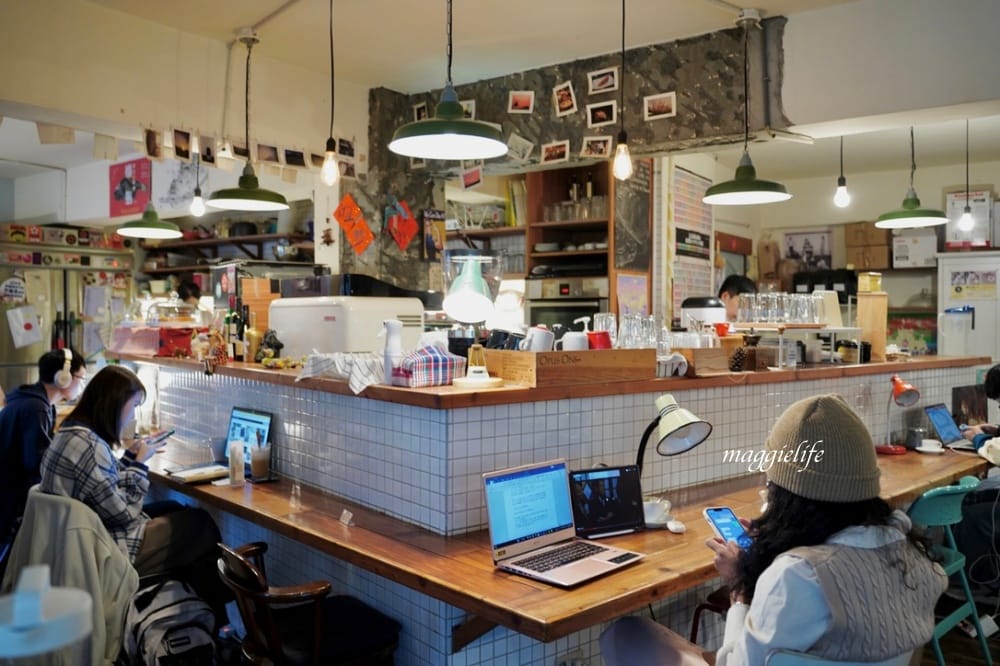 公館咖啡|野餐咖啡Picnic Cafe,台大溫州街不限時咖啡廳,甜點爆好吃,帶電腦工作或是跟閨蜜聊到沒話說為止! - 第15張圖 公館咖啡|野餐咖啡Picnic Cafe,台大溫州街不限時咖啡廳,甜點爆好吃,帶電腦工作或是跟閨蜜聊到沒話說為止!