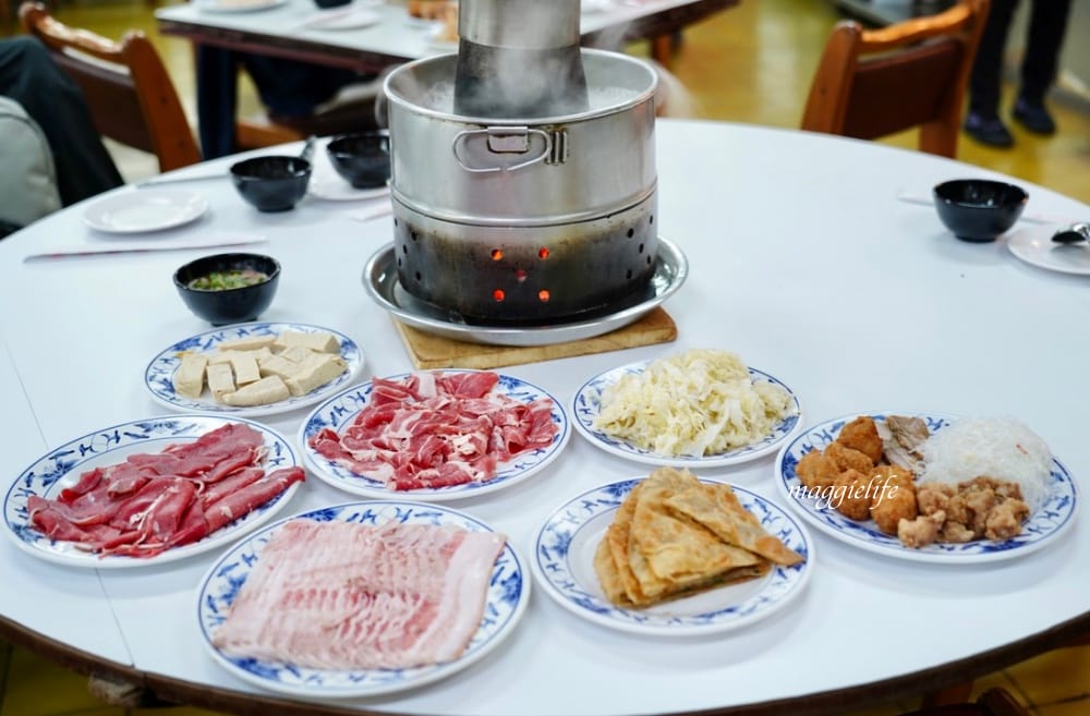 台電勵進餐廳酸菜白肉鍋吃到飽,台北火鍋吃到飽60年老店,還有蔥油餅吃到飽 - 第29張圖 台電勵進餐廳酸菜白肉鍋吃到飽,台北火鍋吃到飽60年老店,還有蔥油餅吃到飽