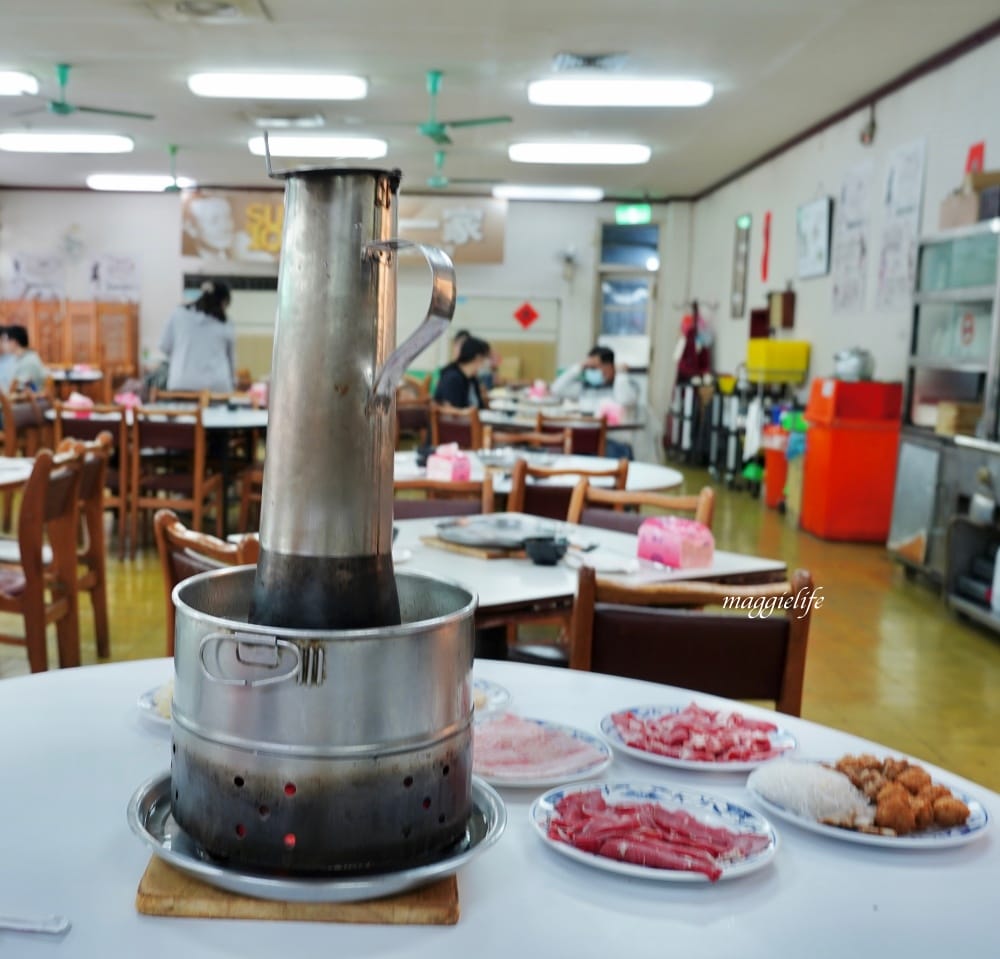 台電勵進餐廳酸菜白肉鍋吃到飽,台北火鍋吃到飽60年老店,還有蔥油餅吃到飽 - 第27張圖 台電勵進餐廳酸菜白肉鍋吃到飽,台北火鍋吃到飽60年老店,還有蔥油餅吃到飽