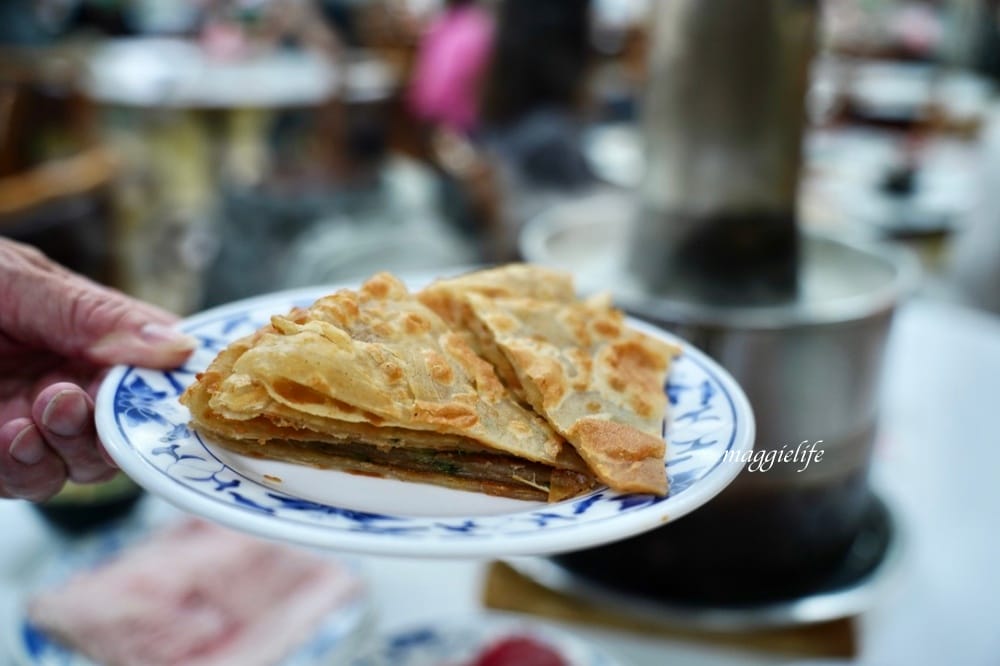 台電勵進餐廳酸菜白肉鍋吃到飽，台北火鍋吃到飽60年老店，還有蔥油餅吃到飽