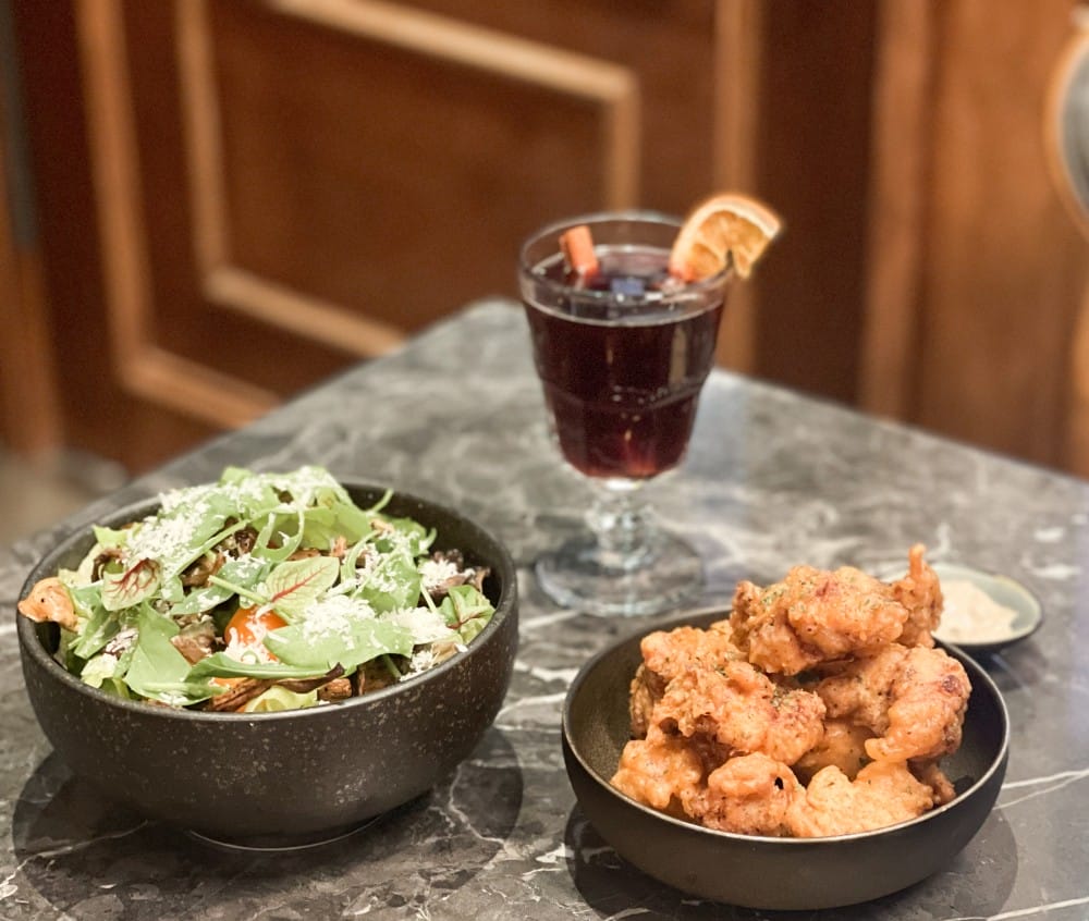 台北大安｜Placeee場所咖啡，深夜咖啡廳，開到半夜兩點咖啡餐酒館，睡不著就來這裡吧